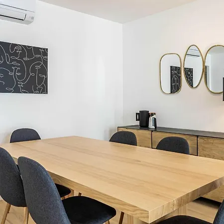 Apartmán Superb 90m2 In The Heart Of