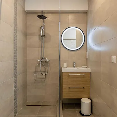 Апартаменты Superb 90m2 In The Heart Of Канны